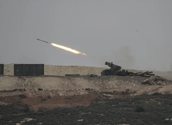 Afrin'deki terör hedefleri vuruluyor-4