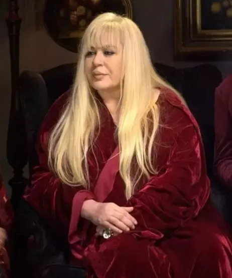 ender-sarac-zerrin-ozere-6-ayda-33-kilo-verdirdi-60-yasinda-109-kilodan-40-bedene-indi-tekerlekli-sandalyeye-m-1701781933923.jpeg 60'lık sanatçı 109 kilodan 76'ya indi! 6 ayda 33 kilo verdiren Zerrin Özer diyeti! Ender Saraç'ın sihirli kürü-12