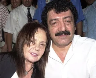 Muhterem Nurdan yıllar sonra gelen itiraf! Müslüm baba aslında hakkında gerçek çok başkaymış... Meğer Müslüm Gürses...