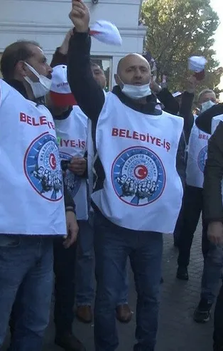 CHP'li Bakırköy belediyesinde isyan var! Zam alamayan işçiler belediye önündeki grevlerinin 4. gününde!