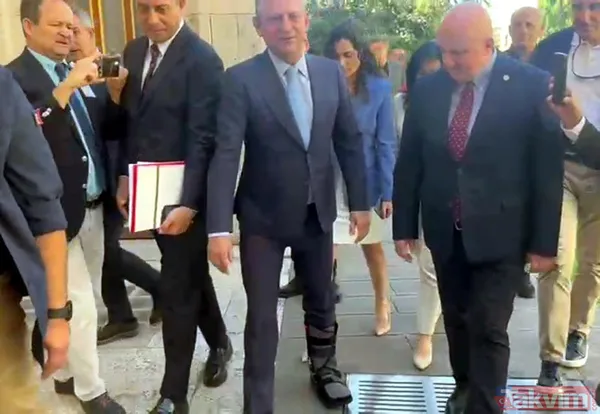 Filistin oturumuna mazeret sunan CHP lideri Özgür Özel Can Atalay için seke seke Meclis'e geldi! Bir de üstüne DEM Grubu'na gitti - 6