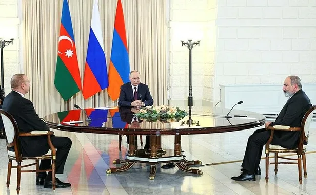 Tahıl koridoru diplomasisi! Başkan Erdoğan Putin ile görüştü... Sıra Zelenskiy'de-11