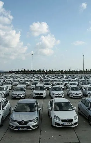 AK Parti'den İmamoğlu'nun Yenikapı'daki "makam aracı" şovuna tepki: Gösteremezseniz, ispat edemezsiniz, müfterisiniz