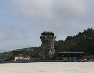 14 Mayıs'ta hizmete alınması planlanan Rize-Artvin Havalimanı'na ilk inişi Erdoğan ve Aliyev'in uçakları yapacak