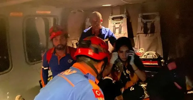 Çoban sürüsüne saldıran kurda ateş ederken arkadaşını vurdu!