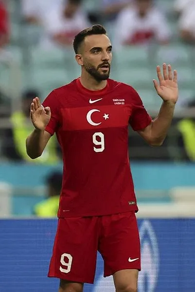 besiktas-salih-ucan-ile-prensip-anlasmasina-vardi-1624392394644.jpeg Beşiktaş, Salih Uçan ile prensip anlaşmasına vardı!-4