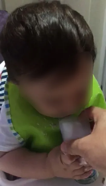 Bursa'da skandal görüntüler! Kızının telefonunu karıştırınca dehşete düştü-3