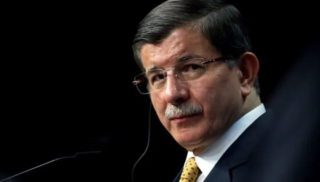 Bomba iddia! 'Bir gün bu davaya ihanet edersem yüzüme tükürün' diyen Ahmet Davutoğlu seçimler kaybedilince kutlama yaptı