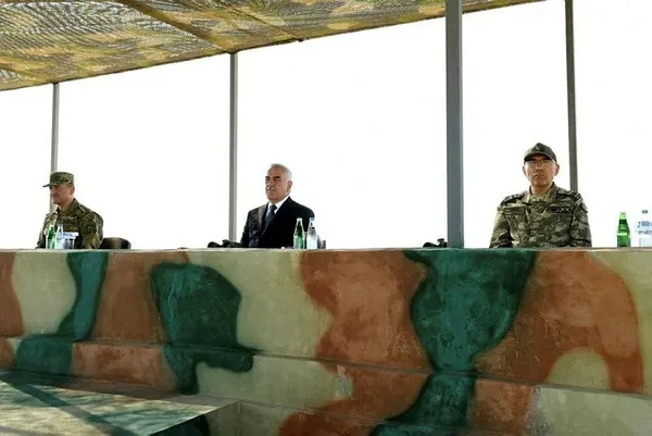 Türkiye ve Azerbaycan dünyaya korku saldı! 2 bin 600 asker 200 tank...-4