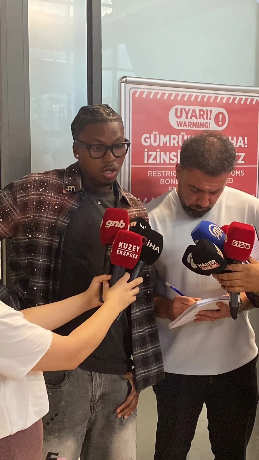 1784309867971.jpeg Sidny Lopes Cabral Trabzon’da: İlk maç için sabırsızlanıyorum-3