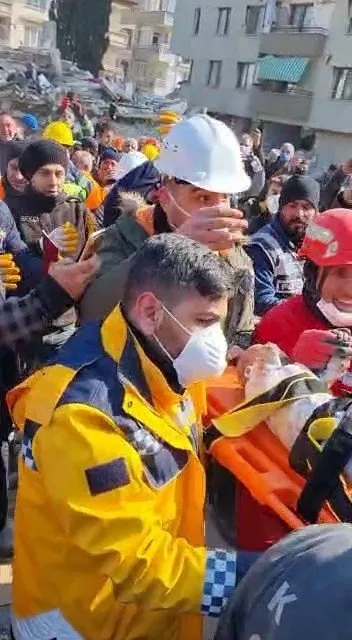 bebekler-ac-susuz-yasar-mi-kac-gun-yasar-128-saat-sonra-enkazdan-sag-cikarildi-turkiyenin-mucize-bebegi-ac-sus-1676111285032.jpg 128 saat sonra enkazdan sağ çıkarıldı! Türkiye'nin mucize bebeği! Aç susuz kaç gün dayanılır? Bebekler aç susuz yaşar mı, kaç gün yaşar?-3