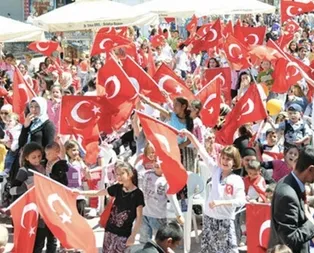 23 Nisan 2019 Salı bugün PTT banka, kargo, noter açık mı, kapalı mı? 23 Nisan resmi tatil mi?