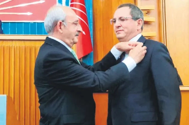 CHP’nin çıkar siyaseti! Kılıçdaroğlu'nun rozet taktığı Mesut Ergin'in hain ilan edildiği ortaya çıktı