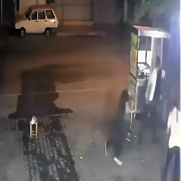 Seyyar dönercide infaz!