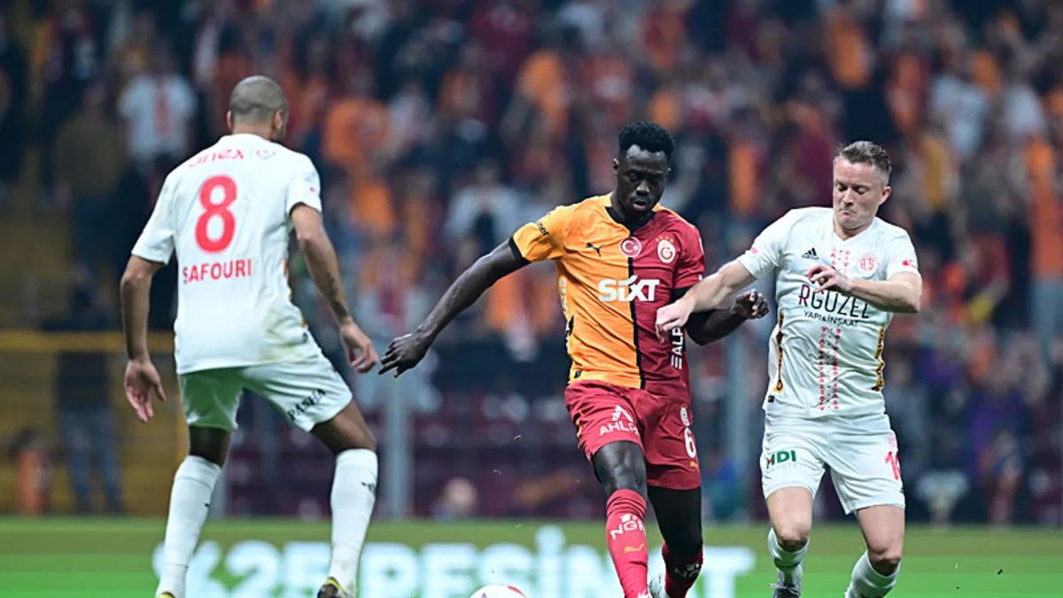Davinson Sanchez'in durumu netleşti! Derbide forma giyebilecek