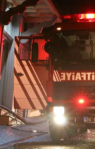 Üsküdar'da korkutan yangın