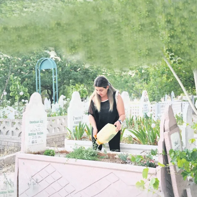 Romanlara taş çıkartan hikaye! Yaşarken öldü dediler... 34 yıl sonra yeniden doğdu