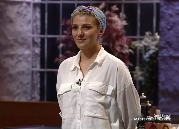 dilara-turut-mastercheften-ayrildi-mi-neden-ayrildi-masterchef-dilara-turut-kimdir-nereli-1597351437101.jpeg MasterChef 12. ana kadro yarışmacı kim oldu? 13 Ağustos MasterChef kim kazandı?-3