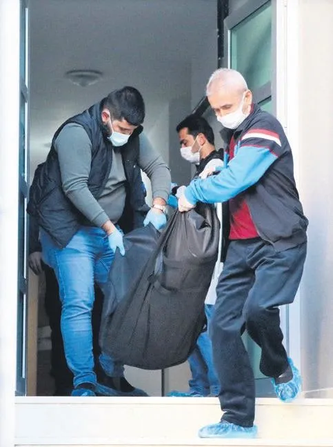 kose-bicak-vahset-1635372956944.jpeg Köşe bıçak vahşet! Şebnem Şirin erkek arkadaşı tarafından boğazı kesilerek öldürüldü-1