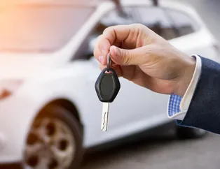 İkinci el otomobil piyasası hız kazandı | 100 bin liranın altında satılık ikinci el otomobiller