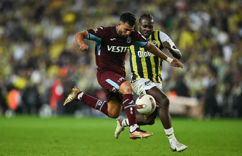 FENERBAHÇE HABERLERİ | İsmail Kartal'dan sürpriz stoper tercihi! Ludogorets maçında... - 1