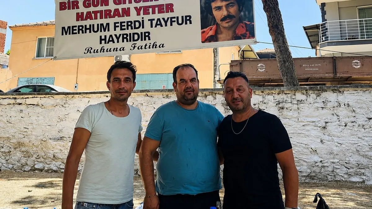 Ferdi Tayfur hayranlarından duygulandıran hareket! Köyde 500 kişilik hayır yemeği