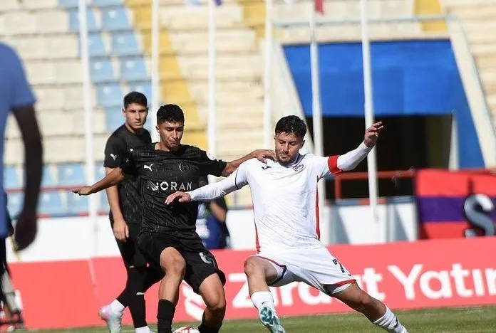 Ege ekibi 2 golle turladı