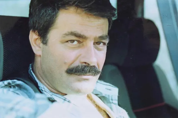 son-dakika-kadir-inanir-oldu-mu-yasiyor-mu-sag-mi-kadir-inanirin-saglik-durumunda-son-durum-felc-mi-kalacak-pes-pese-aciklamalar-1637479801866.jpg Kadir İnanır'dan haber var! Solunum cihazı çıkarıldı, uyandırıldı ve bilinci açık!-10