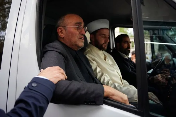 Abdurrahim Albayrak'ın acı günü: Torunu Batuhan Bostancı son yolculuğuna uğurlandı! Annesi evlat acısıyla yıkıldı-2