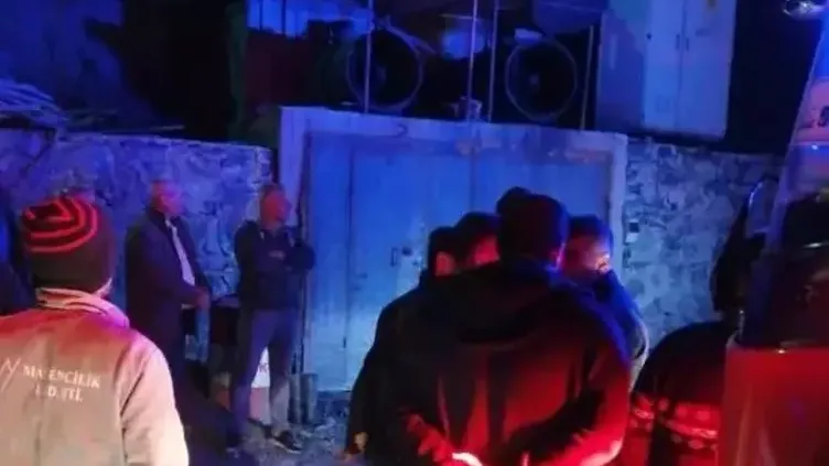 ⛏️ Denizli'de maden ocağında göçük: İşçiler mahsur kaldı