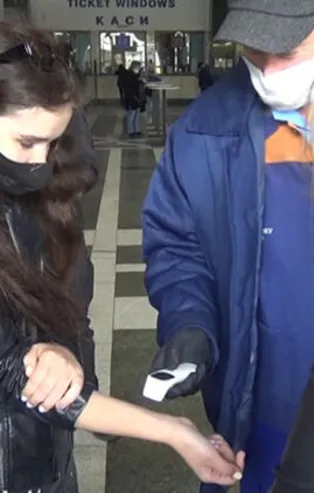 Son dakika: Türkiye’den gelenler için karantina yasağı kalktı!