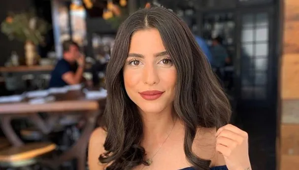 tacize-ugrayan-tugba-sodekoglu-kimdirtugba-sodekoglu-kac-yasinda-nereli-esi-kim-iste-instagram-hesabi-1639570131220.jpg Tacize uğrayan Tuğba Södekoğlu kimdir? Tuğba Södekoğlu kaç yaşında, nereli, eşi kim? İşte İnstagram hesabı...-3