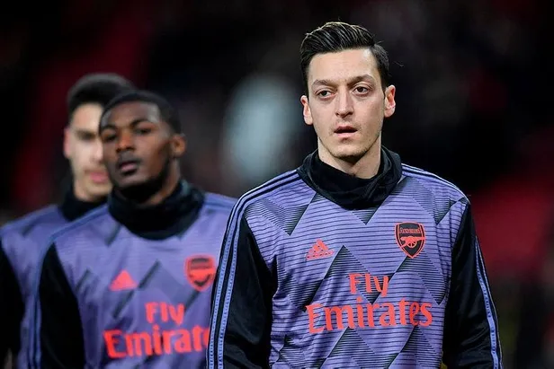 SON DAKİKA: Mesut Özil'den Fenerbahçe taraftarını heyecanlandıran paylaşım-9