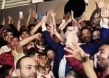 Roman vatandaşlardan Binali Yıldırım'a eğlenceli karşılama