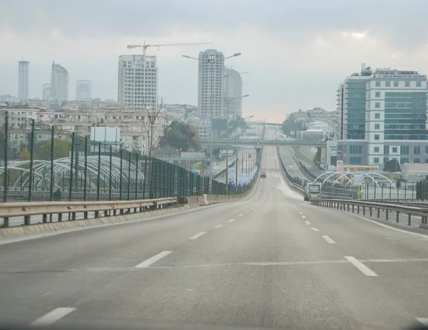 Son dakika haberleri... Sokağa çıkma yasağının ardından bu soru soruluyor: Seyahat izni kimlere veriliyor?-6