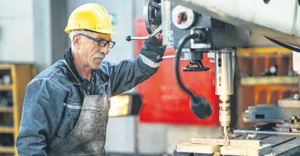 EYT'li olamayana kademeli sistem! İşte 8 Eylül 1999 sonrası sigortalı olanlara yeni emeklilik şartları