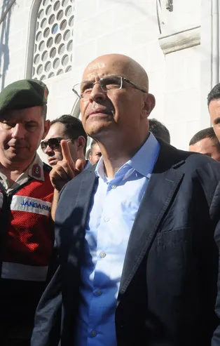 Enis Berberoğlu, Yargıtay'ın kararı sonrası cezaevinde açlık grevine başlayacak