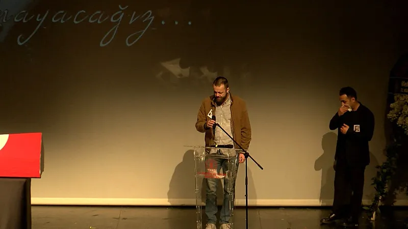 Büyük Hilmi'ye veda! Şinasi Yurtsever son yolculuğuna uğurlanıyor! - 8