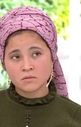 15 yaşındaki çocuğa kaçtı: "Evdeki kocamdan iyi" Esra Erol'daki olayla ilgili bakanlık harekete geçti: "Çocuğun istismarı..."