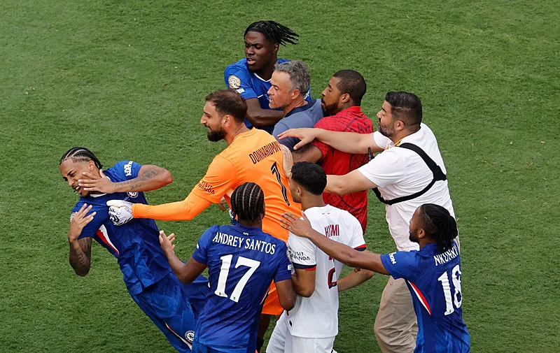 Galatasaray'da transferin tarihi belli oldu! Yıldız isim imza atıyor - 21