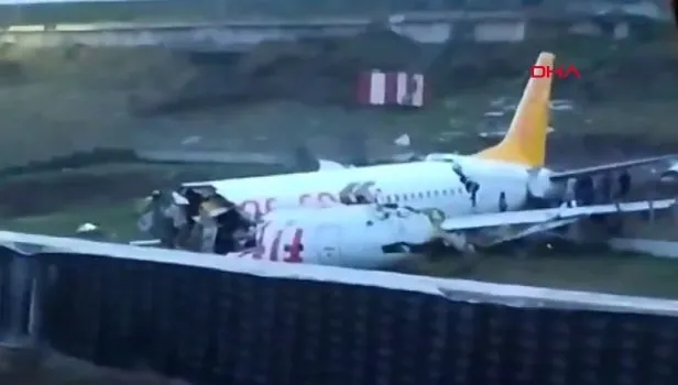 Son dakika: Sabiha Gökçen'de pistten çıkan uçağın pilotu ve kulenin telsiz konuşması ortaya çıktı | Video