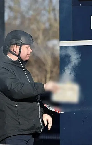 Kur'an-ı Kerim'e alçak saldırıya Mehter Marşlı ayar! Provokatör Rasmus Paludan bu kez Danimarka'da sahneye çıktı