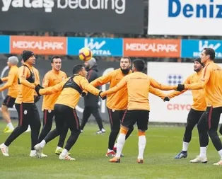 Emre dışında sakat kalmadı