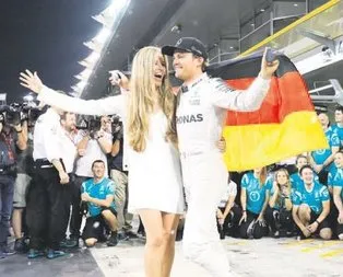Şok! Nico Rosberg pistlere veda etti