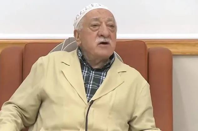 FETÖ'nün havacı mahremlerine özel haberleşme programı! Acil durum kodu: Boom