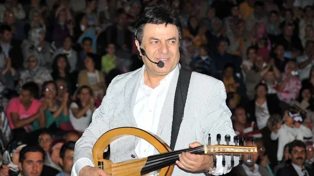 coskun-sabah-kimdir-nereli-kac-yasinda-evli-mi-cocugu-var-mi-coskun-sabah-sarkilari-1633419256427.jpg Coşkun Sabah kimdir? Nereli? Kaç yaşında? Evli mi? Çocuğu var mı? Coşkun Sabah şarkıları!-6
