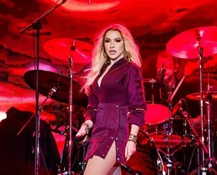 Hadise Cosmopolitan’a konuştu: Şarkıcı olmasaydım dedektif olurdum