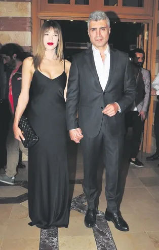 Özcan Deniz ve Feyza Aktan boşandı! 15 aylık evlilik 15 dakikada bitti