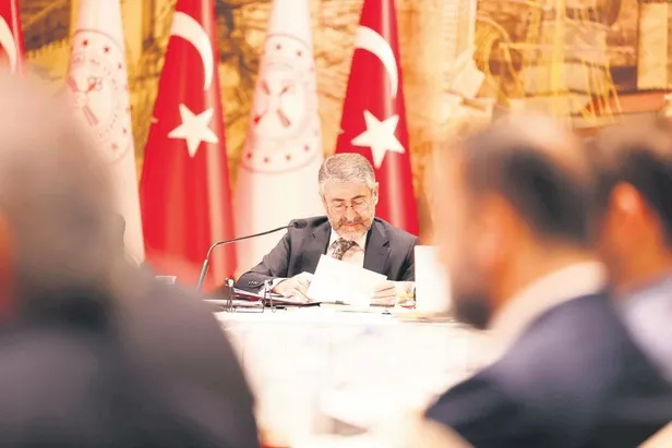 etiketlerde-kucuk-yazi-ve-yarim-kilo-aldatmacasi-pazarlara-da-geldi-1652729076024.jpeg Etiketlerde 'küçük yazı' ve 'yarım kilo' aldatmacası pazarlara da geldi-4