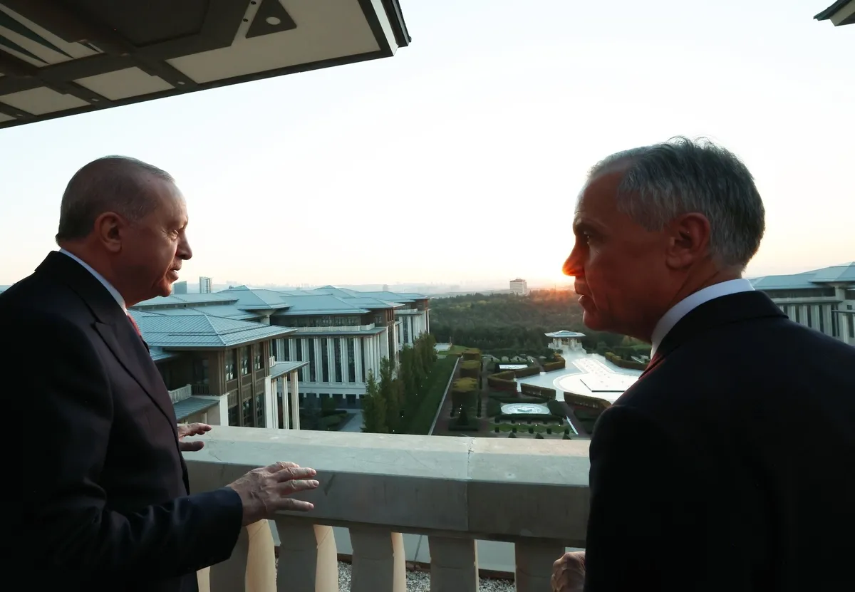 1792683472424.jpeg Kanada Başbakanı Mark Carney'in Başkan Erdoğan'ı dikkatle dinlemesi kameralara yansıdı. (Foto: AA)